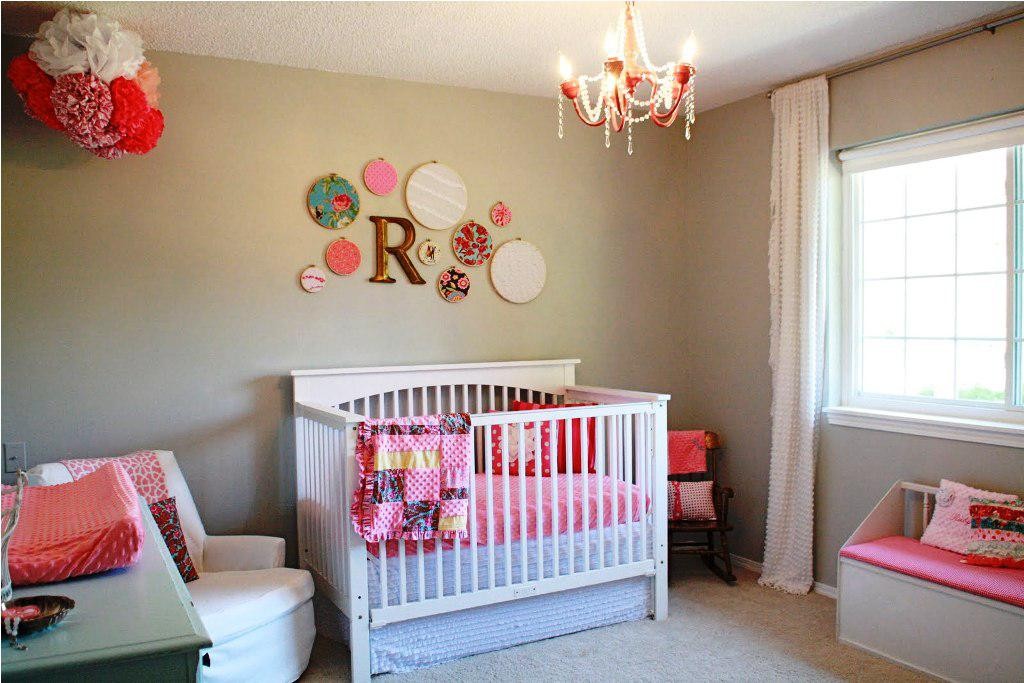 How to Decorate Baby Girl Room Ideas